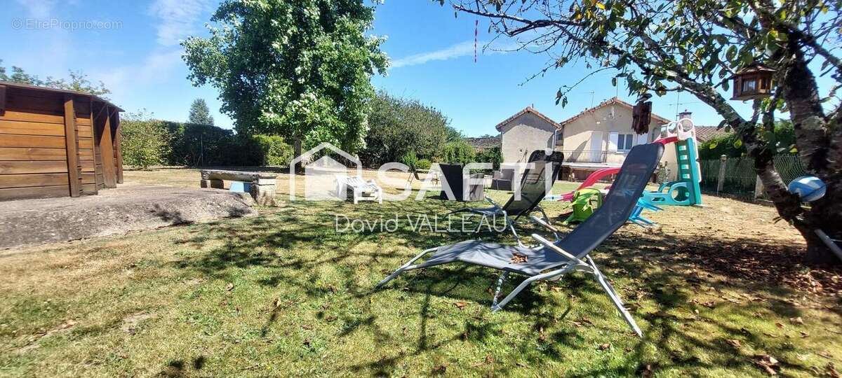 Photo 2 - Maison à ANTIGNY