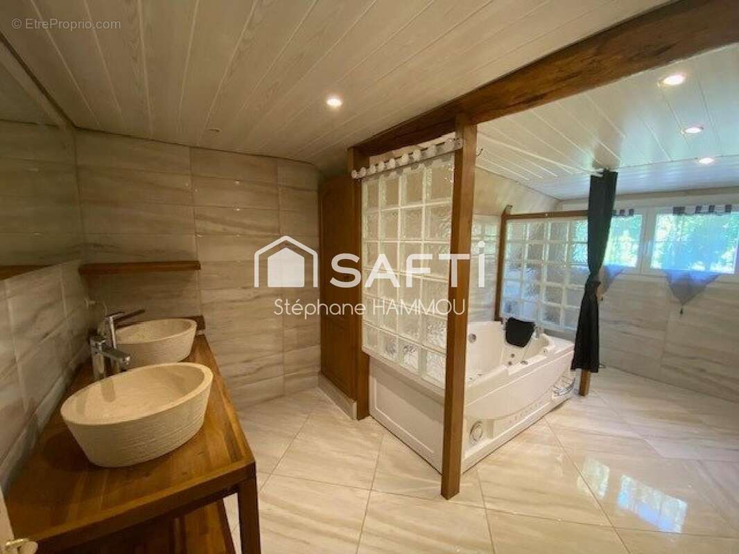 Photo 9 - Maison à LA FERTE-SOUS-JOUARRE