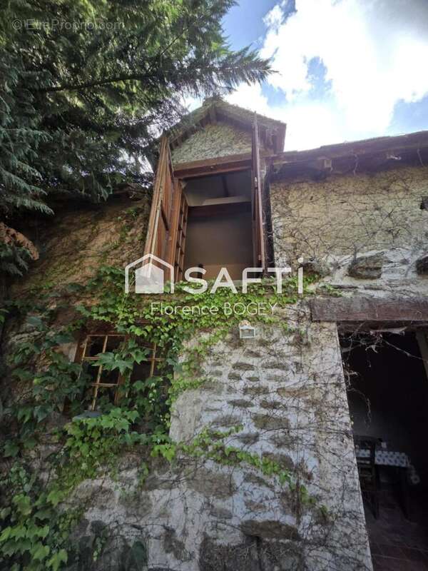 Photo 3 - Maison à SAINT-HILAIRE-LA-TREILLE