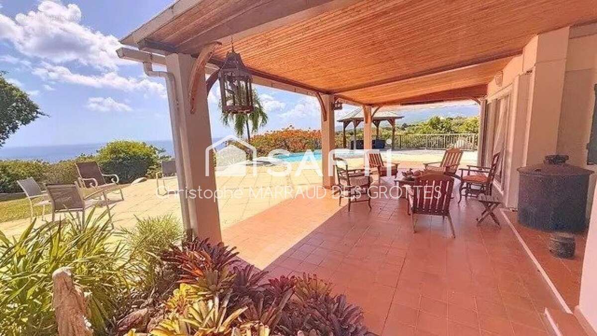 Photo 6 - Maison à LE CARBET