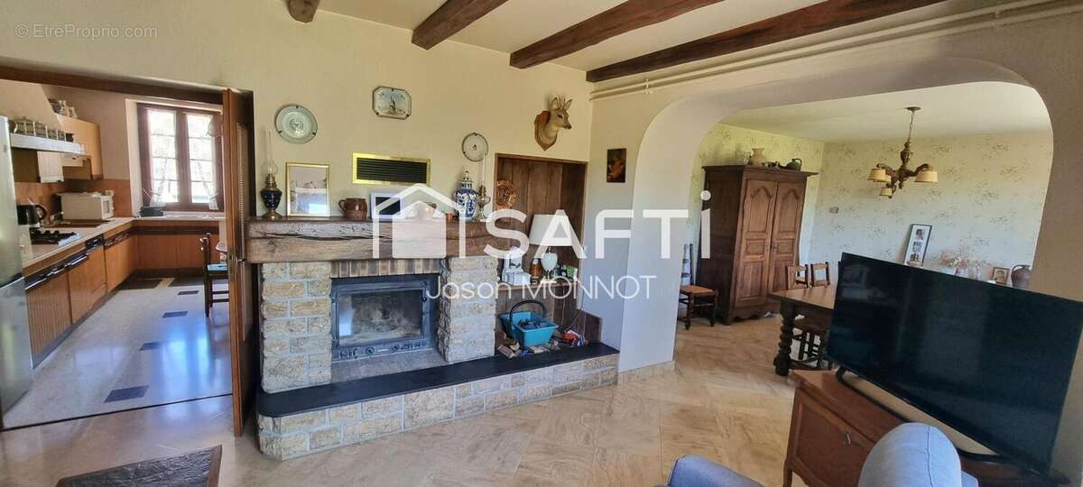 Photo 2 - Maison à CERILLY