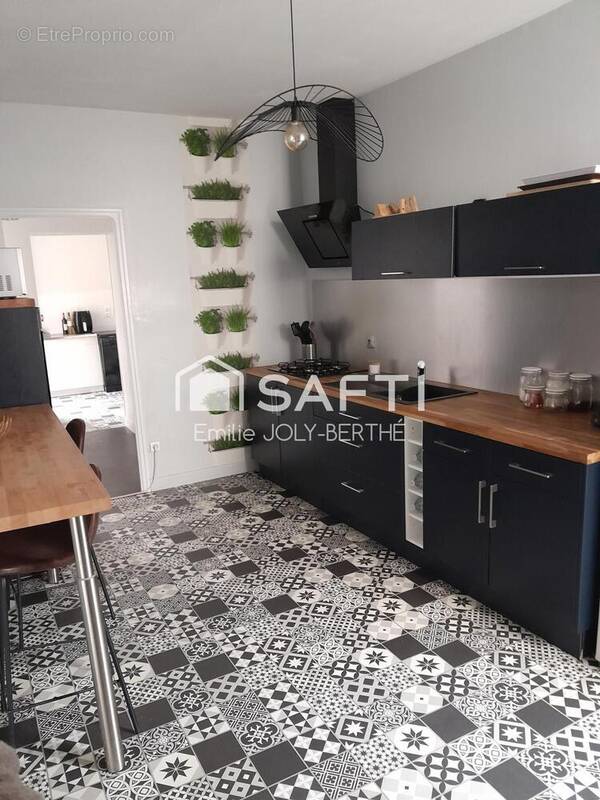 Photo 1 - Maison à BREE