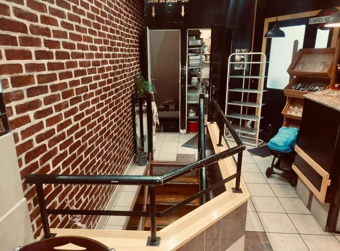 Photo 4 - Commerce à LEVALLOIS-PERRET