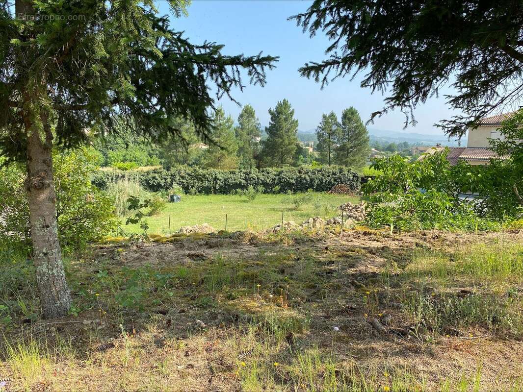 Terrain à LABLACHERE