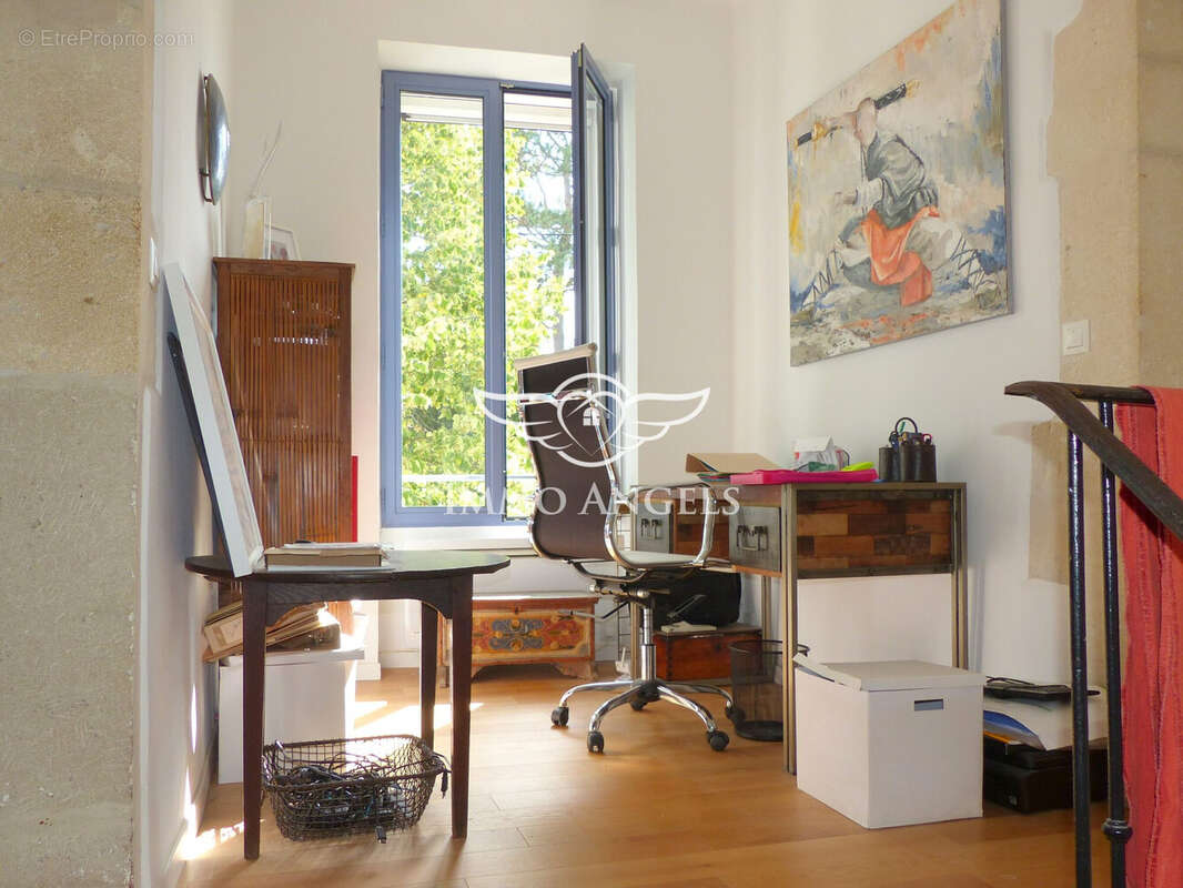 Maison à VILLEVIEILLE