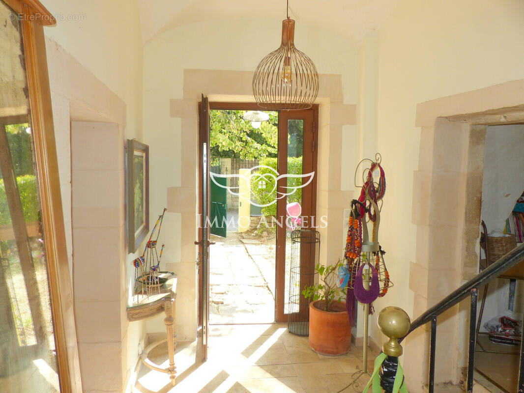 Maison à VILLEVIEILLE