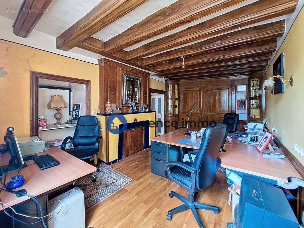 Maison à CHATEAU-LA-VALLIERE