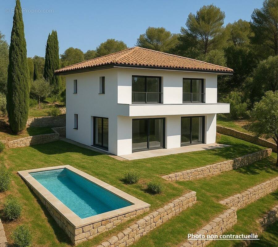 Terrain à TOURRETTE-LEVENS