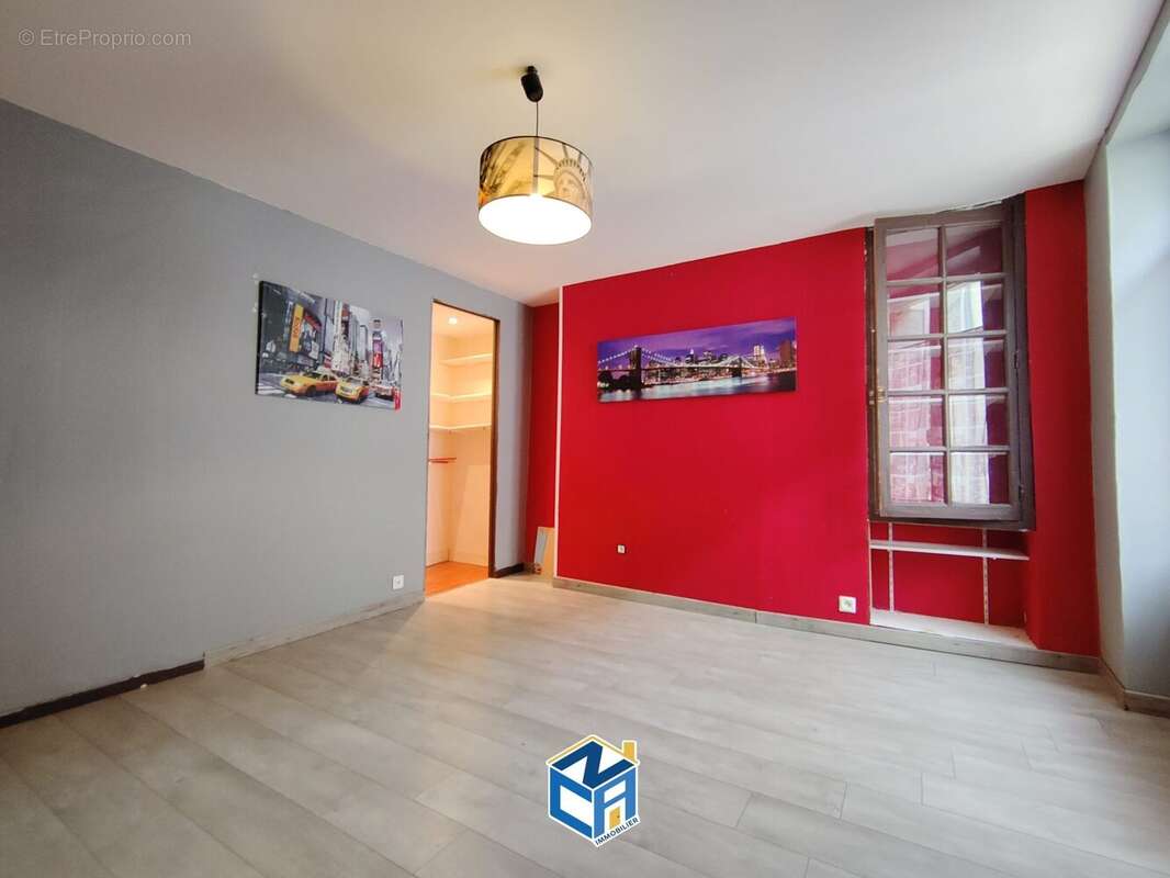 Maison à CHATEAU-RENAULT