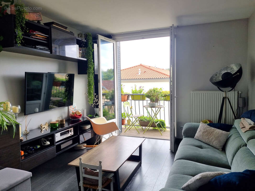 Appartement à TASSIN-LA-DEMI-LUNE