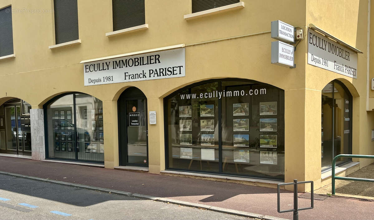 Appartement à TASSIN-LA-DEMI-LUNE