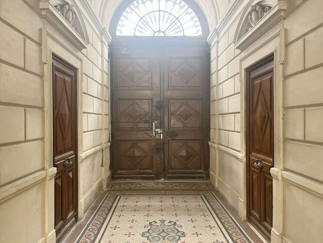 Appartement à NIMES