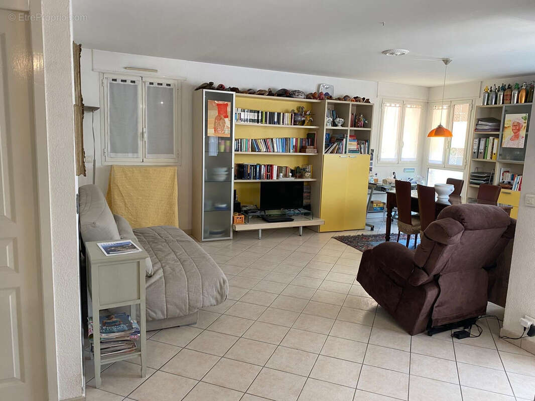 Appartement à ROQUEBRUNE-CAP-MARTIN