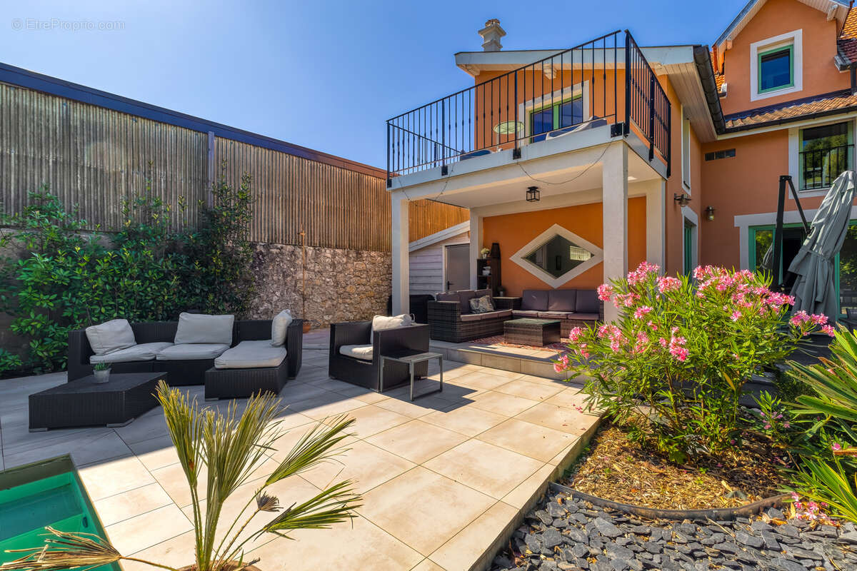 Maison à AIX-LES-BAINS