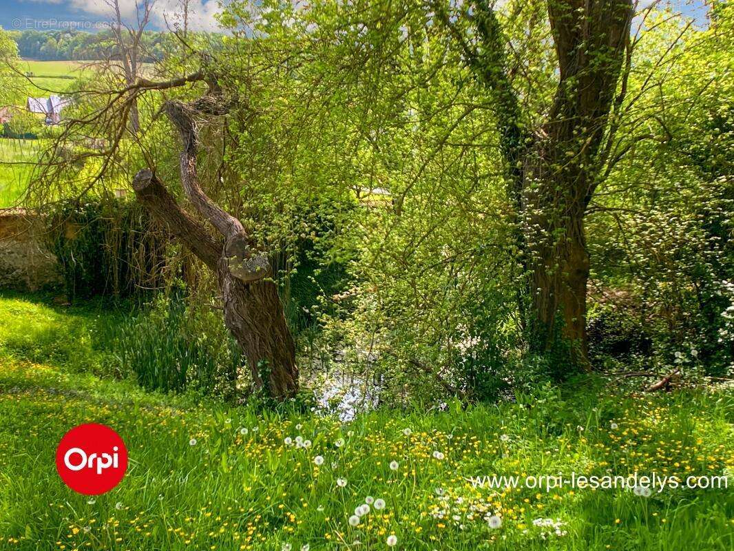 Maison à SAINT-CLAIR-SUR-EPTE