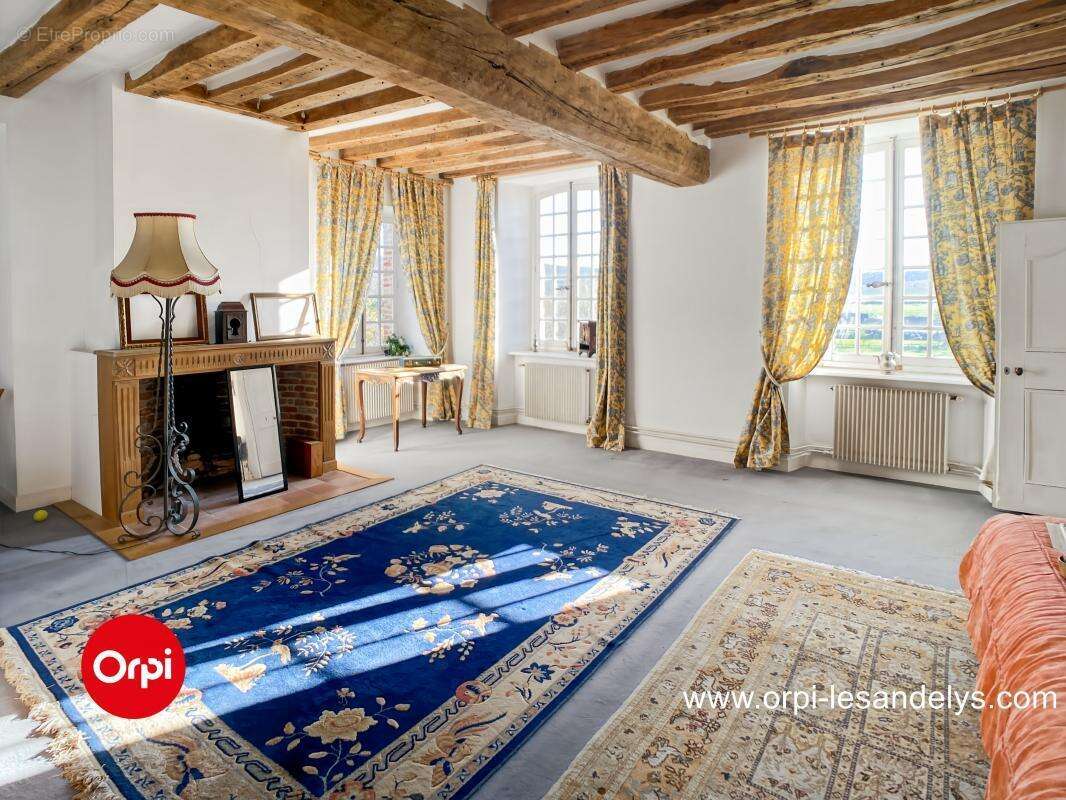 Maison à SAINT-CLAIR-SUR-EPTE