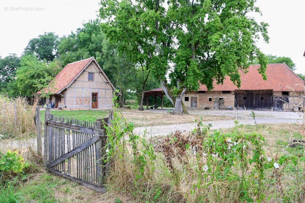 Maison à SAINT-GERMAIN-DU-BOIS