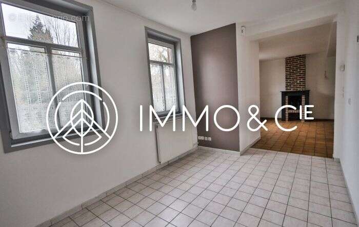 Maison à QUESNOY-SUR-DEULE