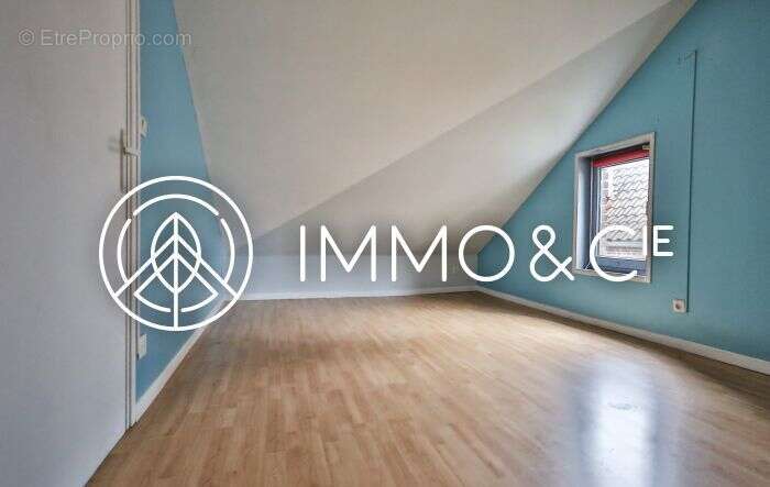 Maison à QUESNOY-SUR-DEULE