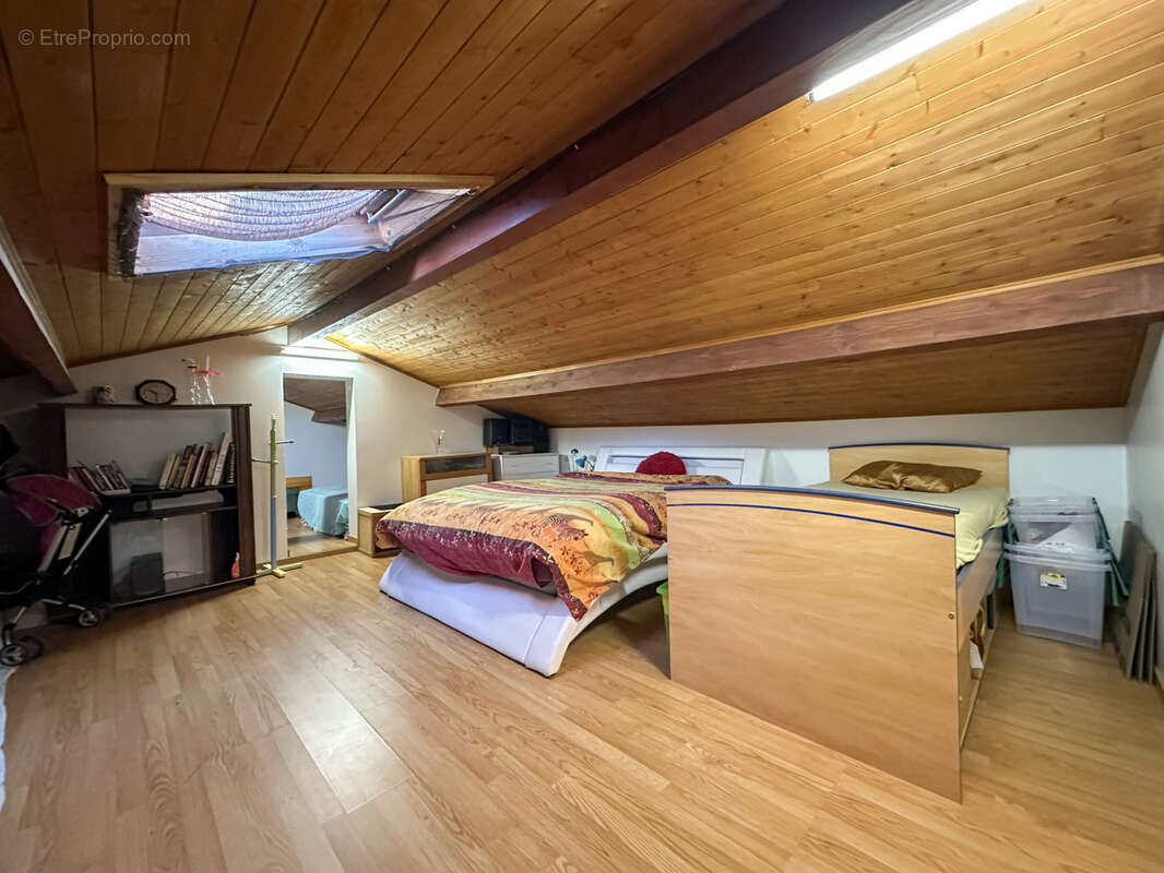 Maison à CLONAS-SUR-VAREZE