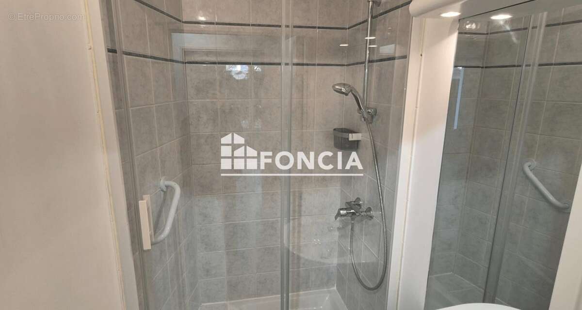 Appartement à LE PLESSIS-ROBINSON