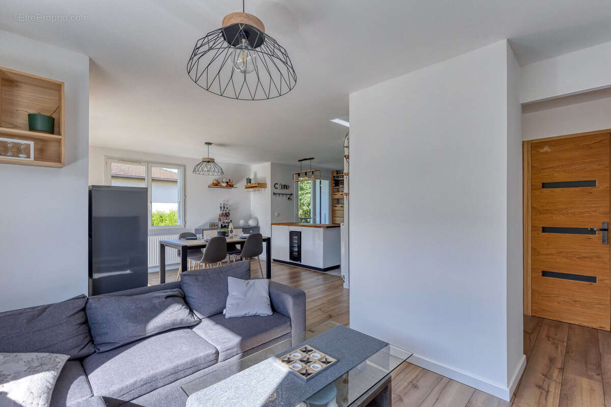 Maison à SAINT-PIERRE-D&#039;ALLEVARD