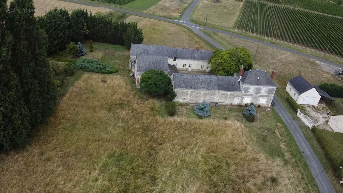 Maison à SAINT-NICOLAS-DE-BOURGUEIL