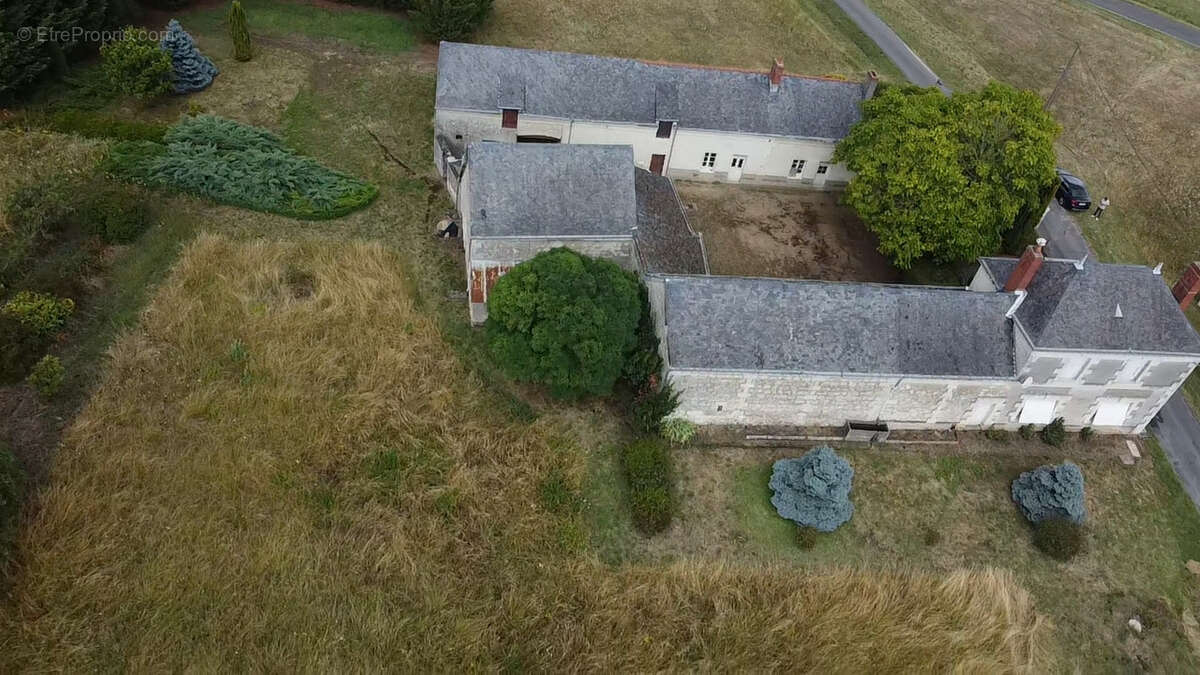 Maison à SAINT-NICOLAS-DE-BOURGUEIL