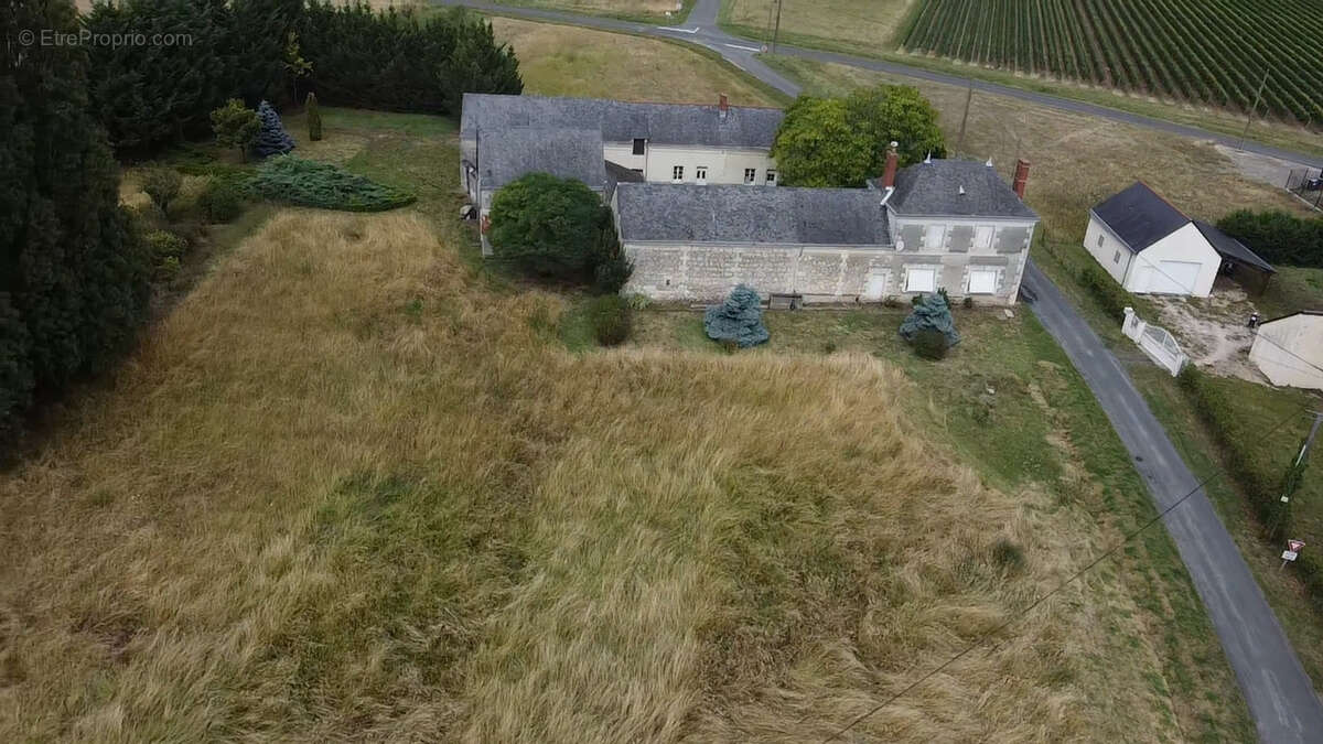 Maison à SAINT-NICOLAS-DE-BOURGUEIL