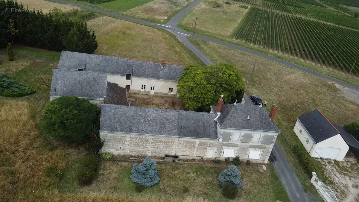 Maison à SAINT-NICOLAS-DE-BOURGUEIL