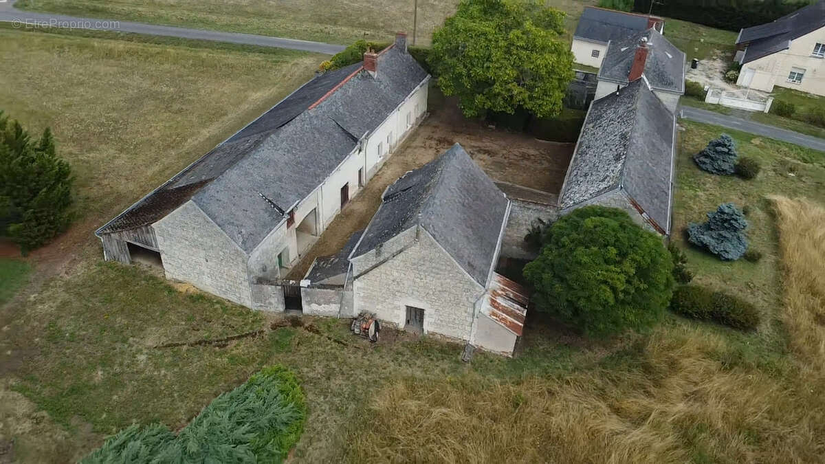 Maison à SAINT-NICOLAS-DE-BOURGUEIL
