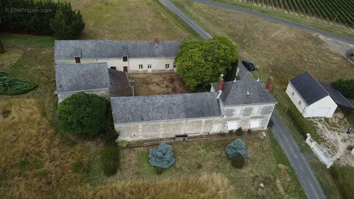 Maison à SAINT-NICOLAS-DE-BOURGUEIL