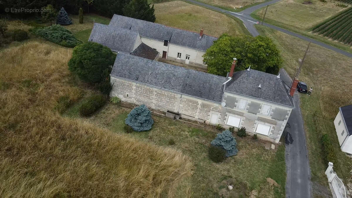Maison à SAINT-NICOLAS-DE-BOURGUEIL