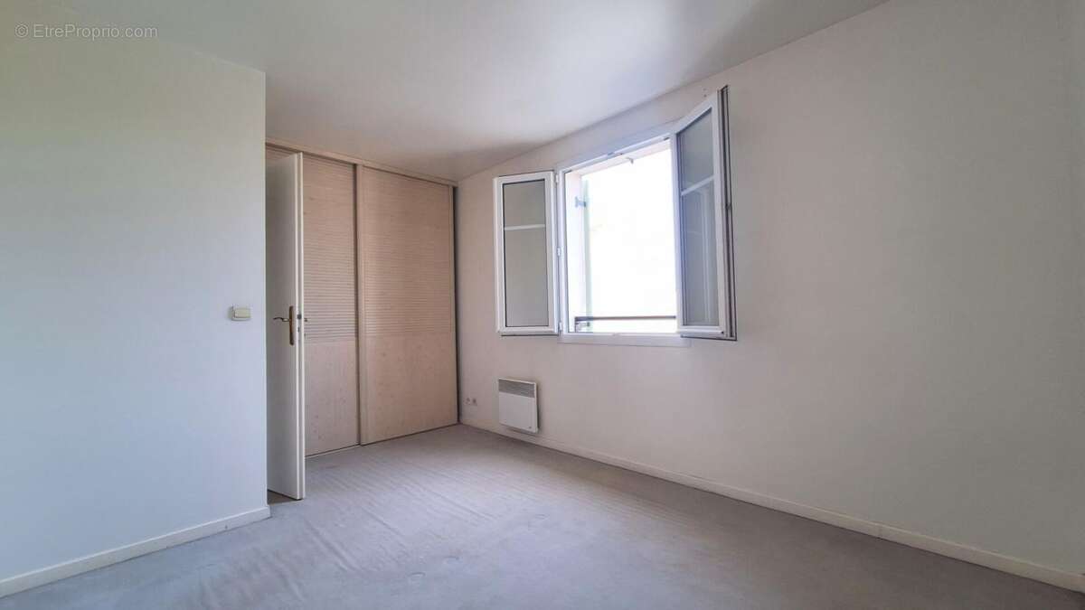 Maison à LES MOLIERES