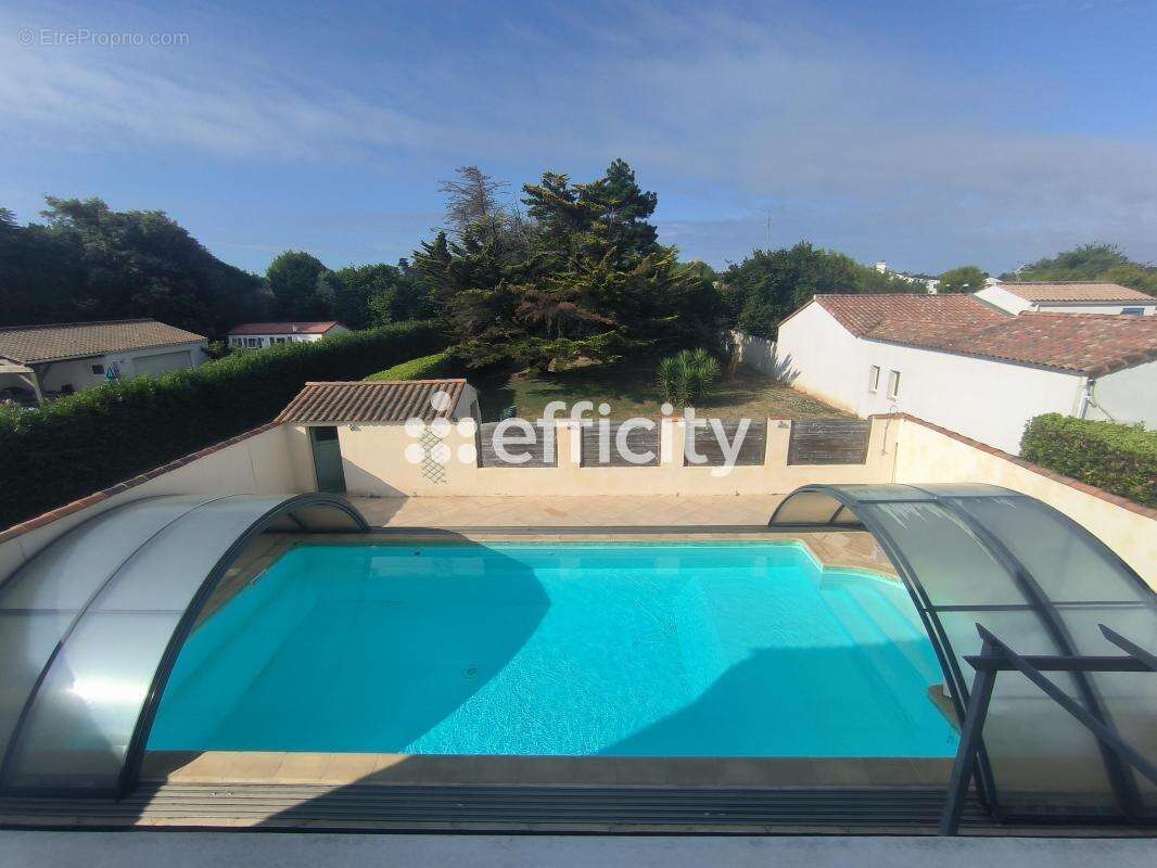 Maison à SAINT-VINCENT-SUR-JARD