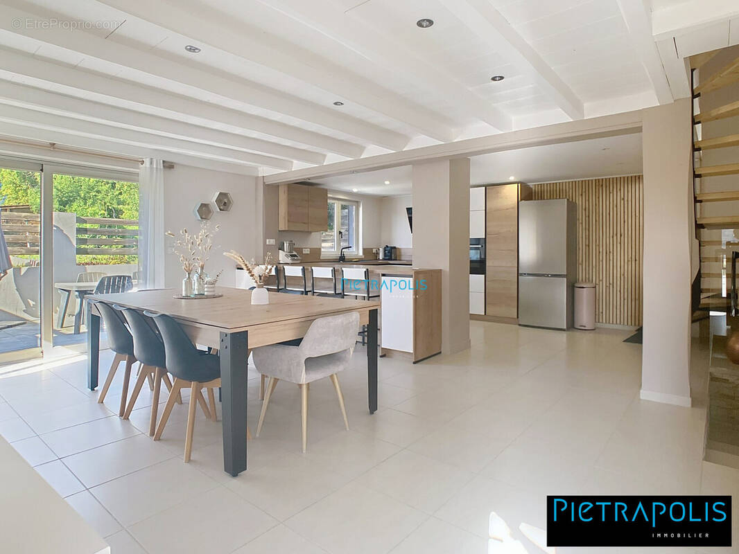 Maison à SAINT-LAGER