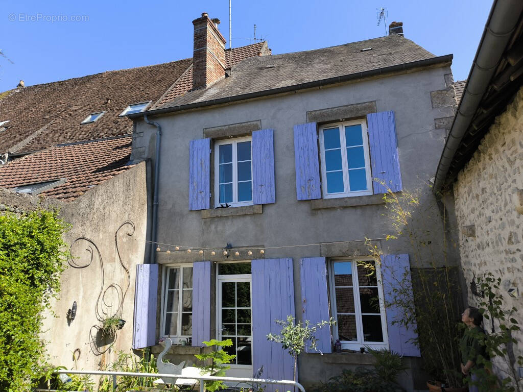 Maison à CORBIGNY