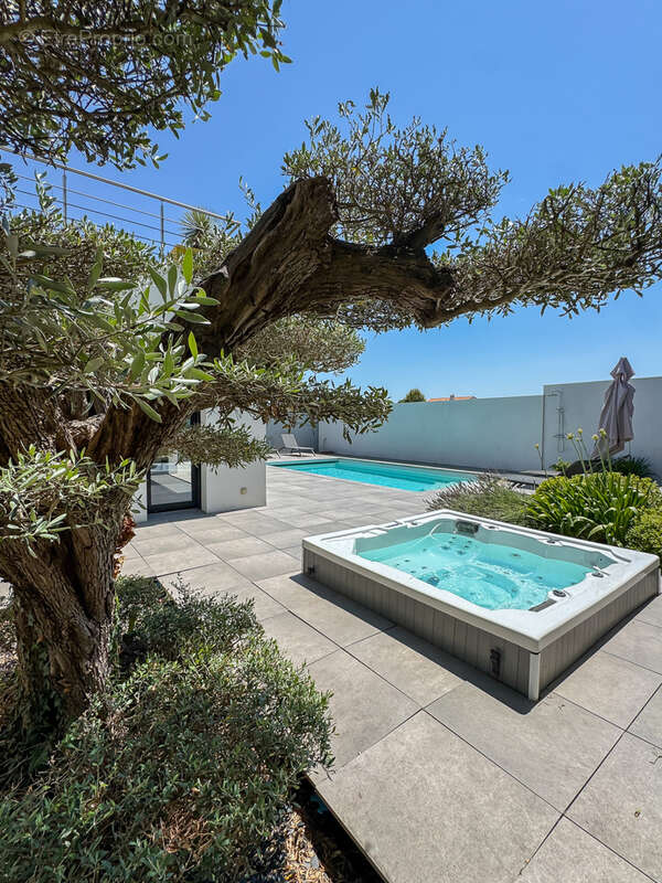 Maison à SAINT-PALAIS-SUR-MER