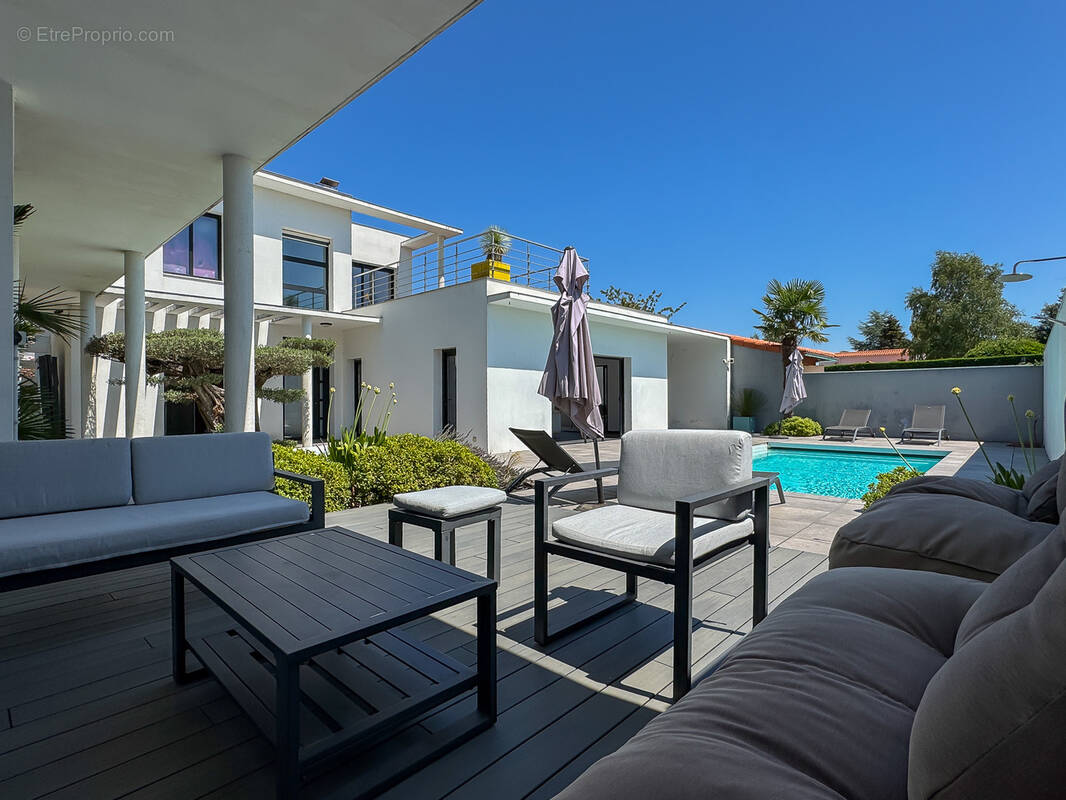 Maison à SAINT-PALAIS-SUR-MER