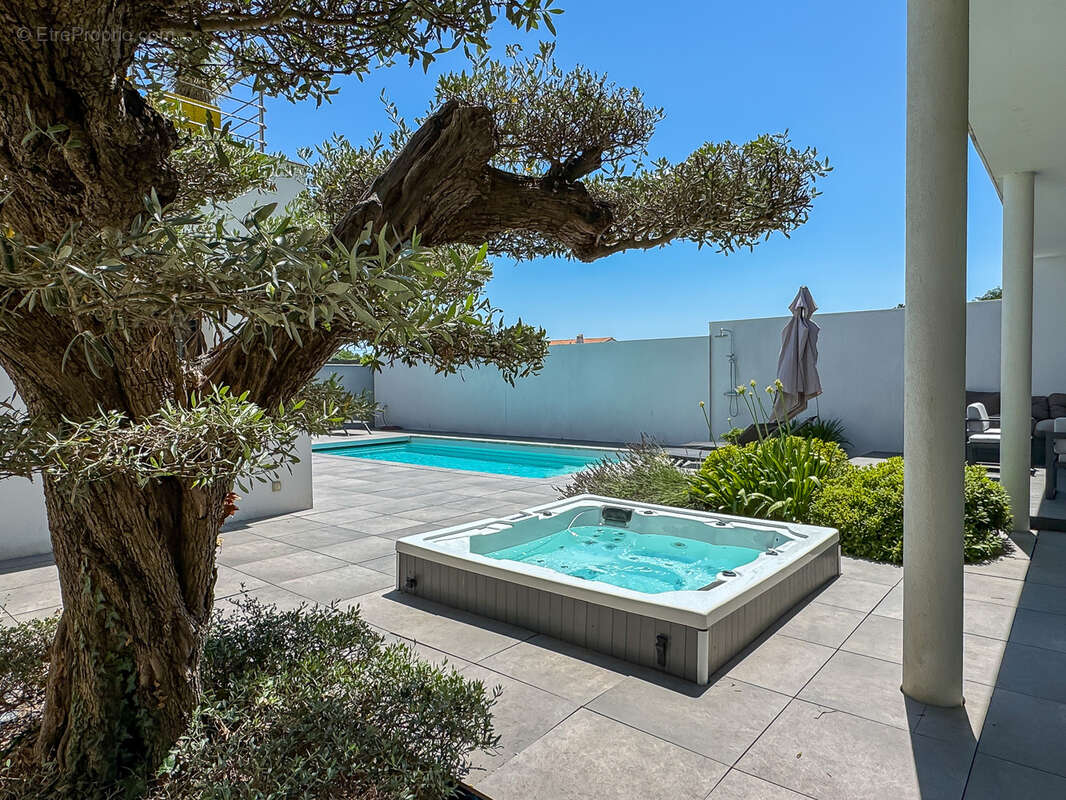 Maison à SAINT-PALAIS-SUR-MER