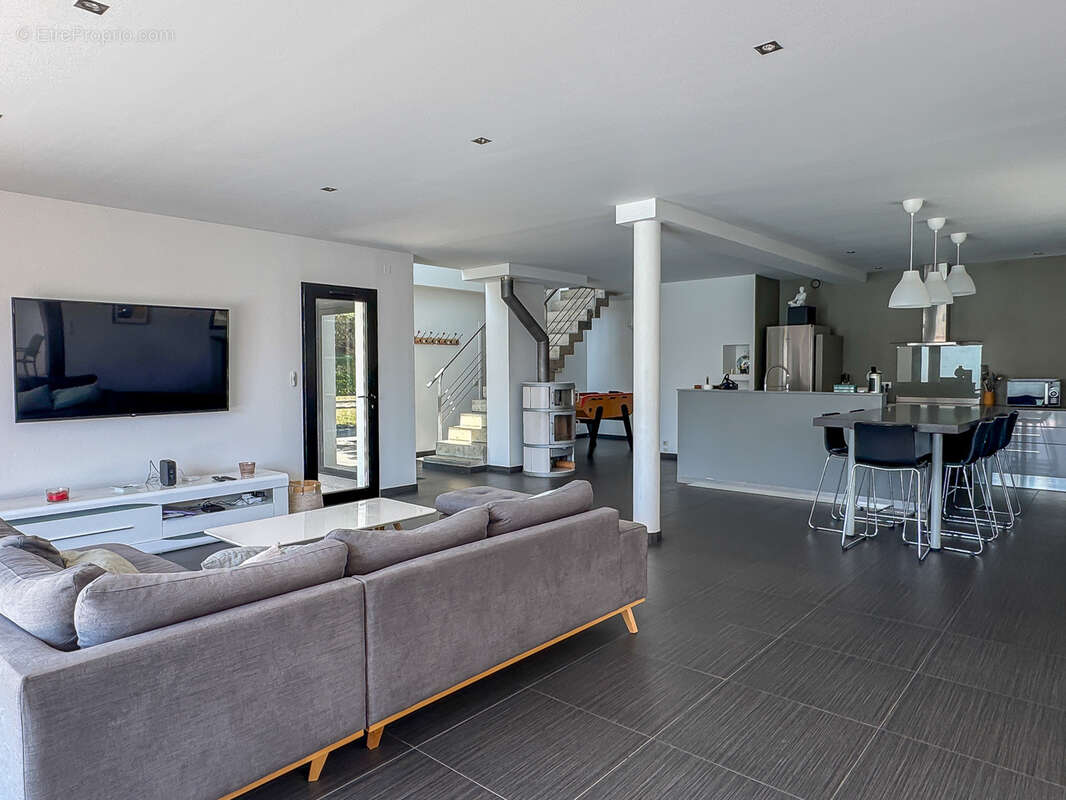 Maison à SAINT-PALAIS-SUR-MER