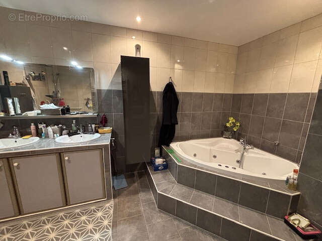 Maison à LAITRE-SOUS-AMANCE