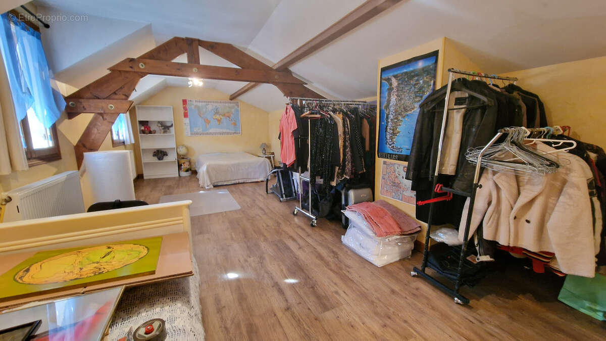 Maison à GOUSSAINVILLE