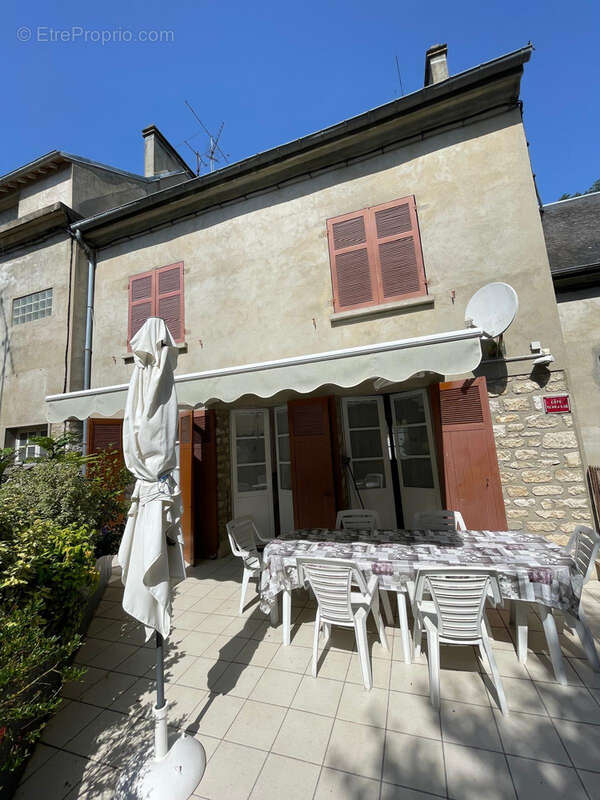 Maison à LA ROCHE-GUYON