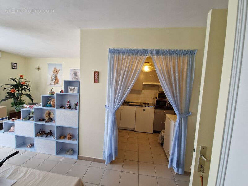Appartement à VENETTE