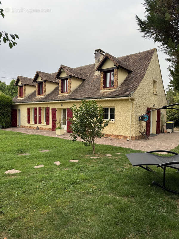 Maison à VOULX