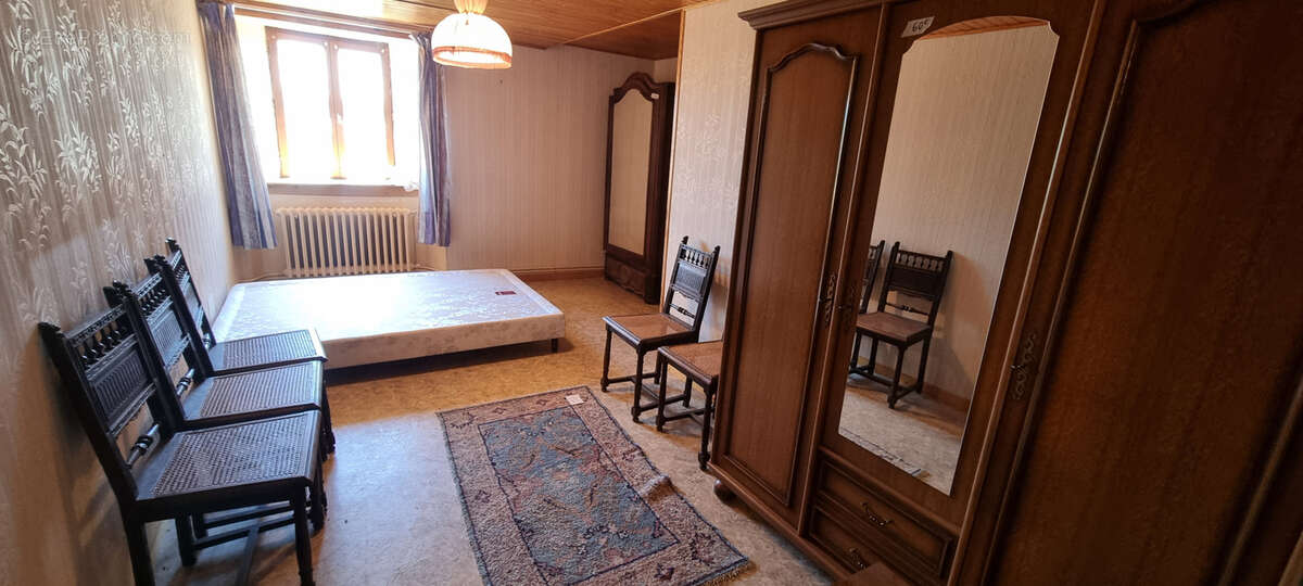 Maison à SAINT-URCIZE