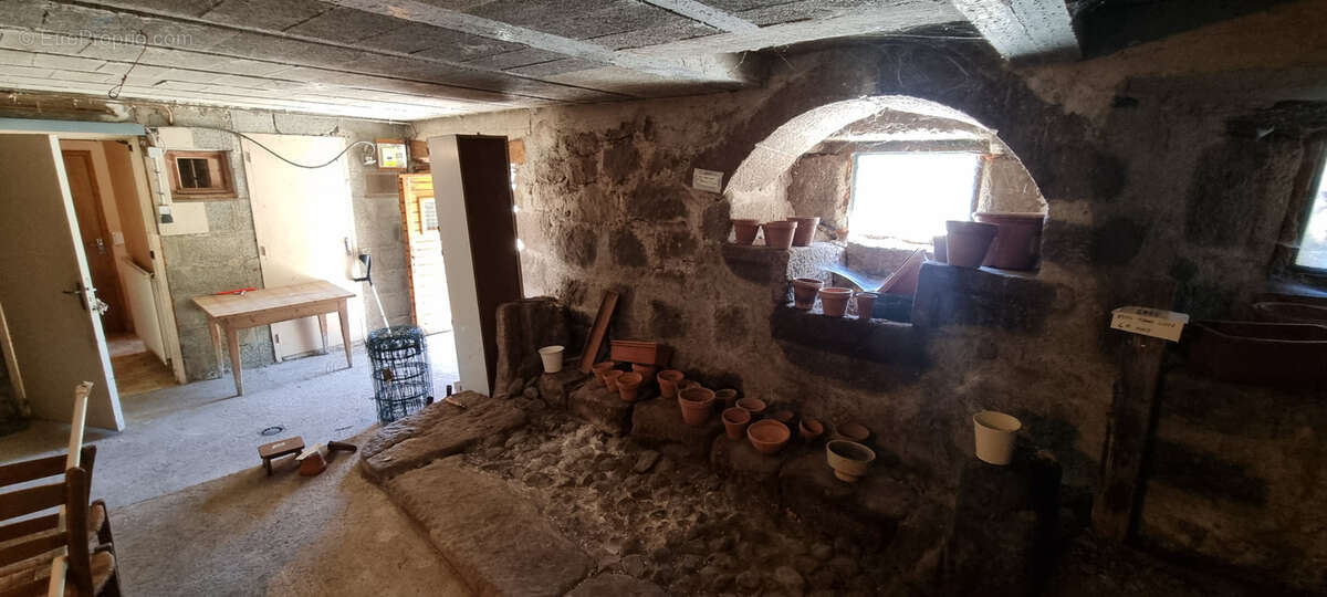 Maison à SAINT-URCIZE