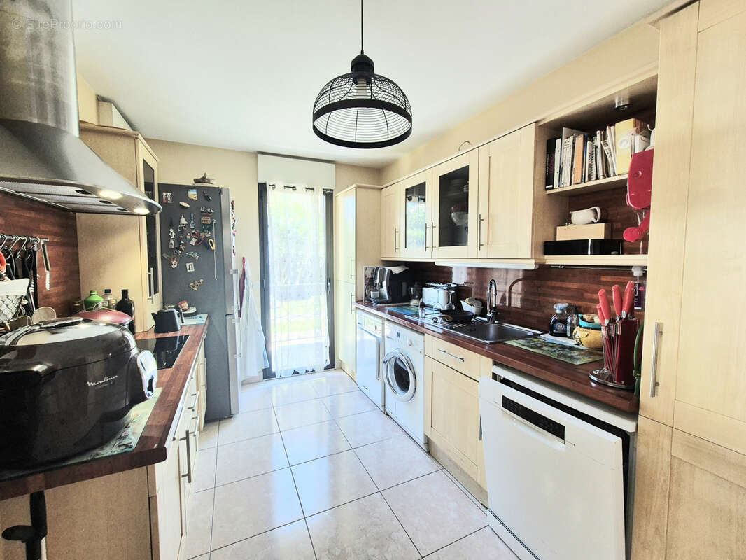 Appartement à HYERES