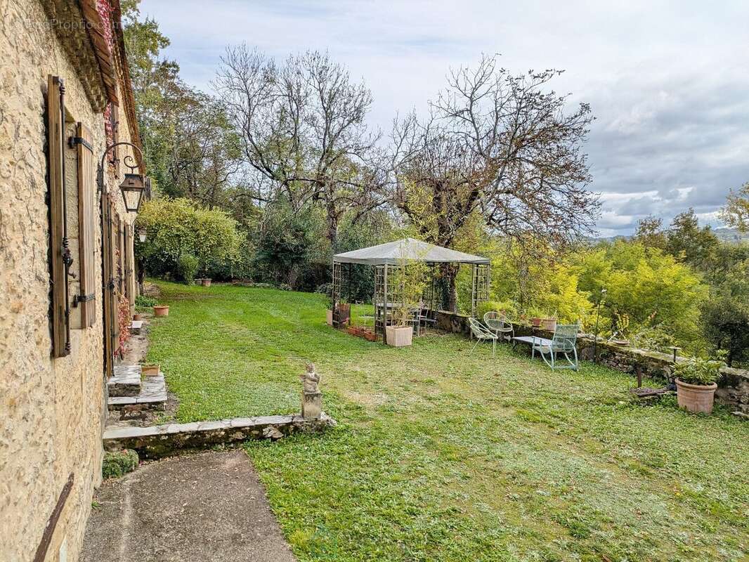 Maison à COUX-ET-BIGAROQUE